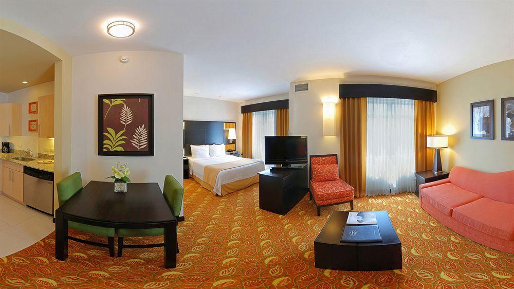 By Marriott Escazu Hotel