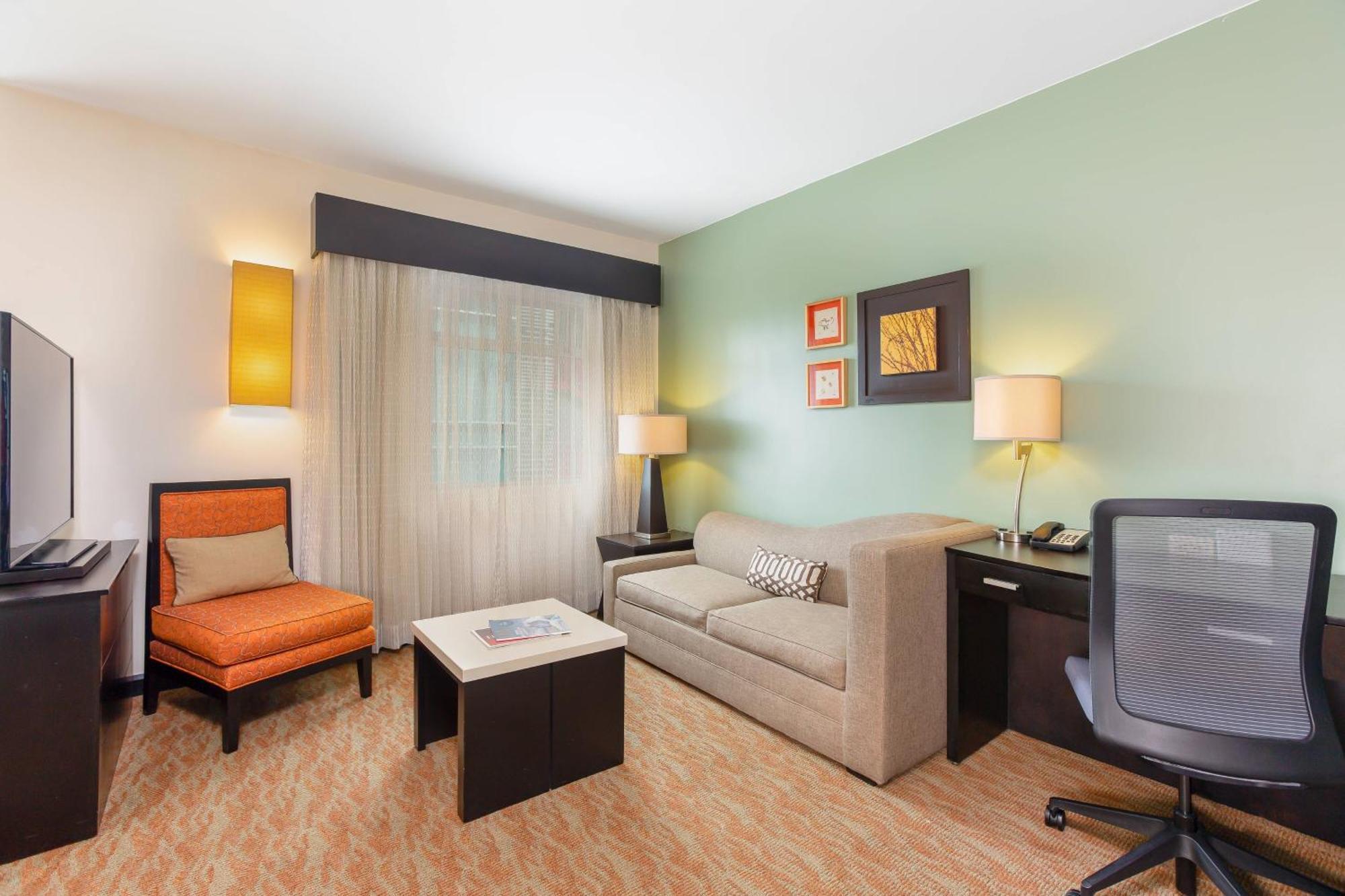 By Marriott Escazu Hotel