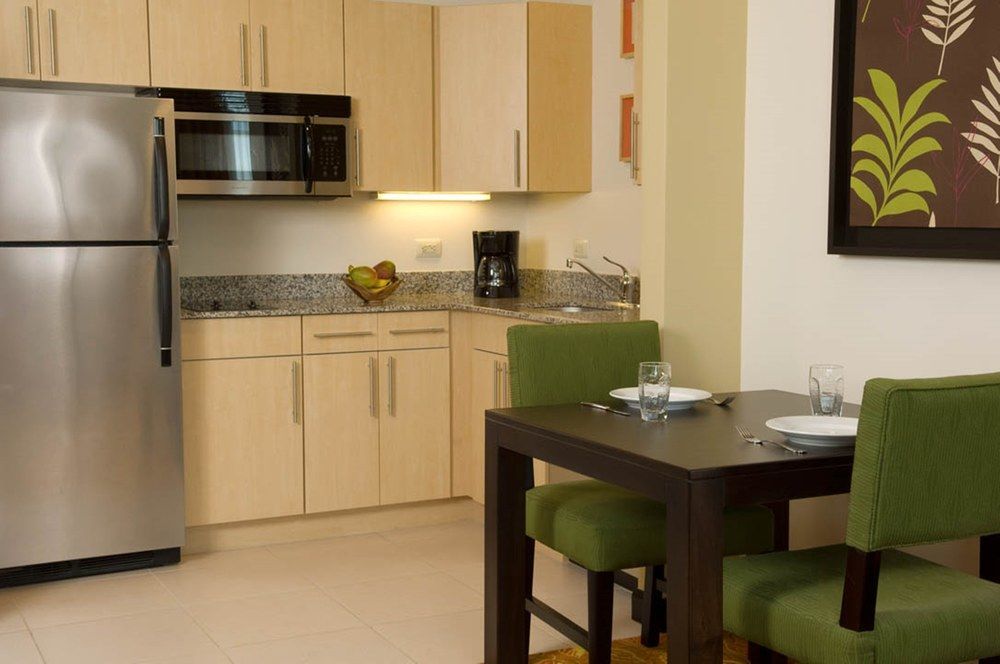 By Marriott Escazu Hotel San José
